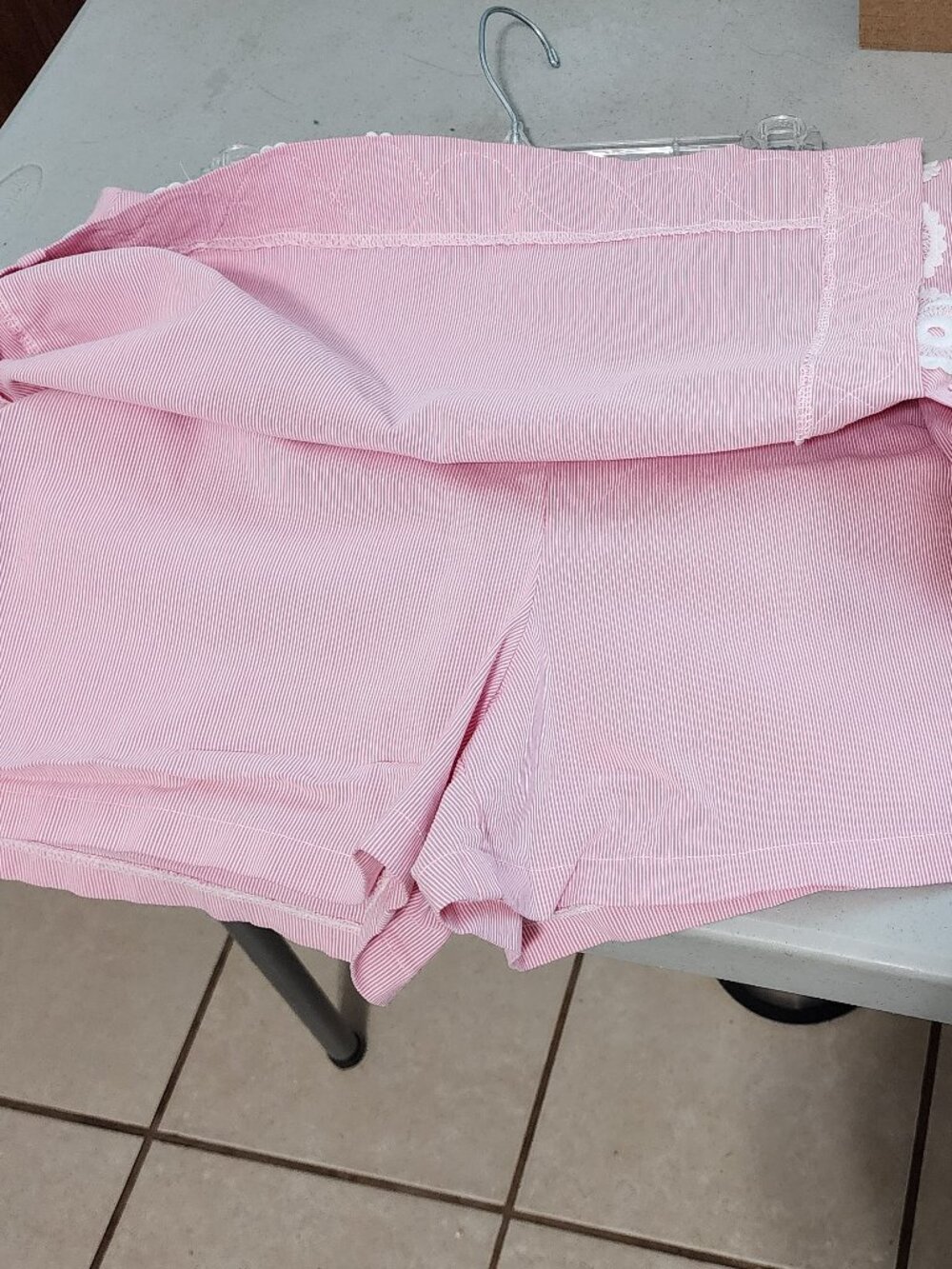Crown & Ivy, Ladies Skort, Size 16 - Picture 4 of 6